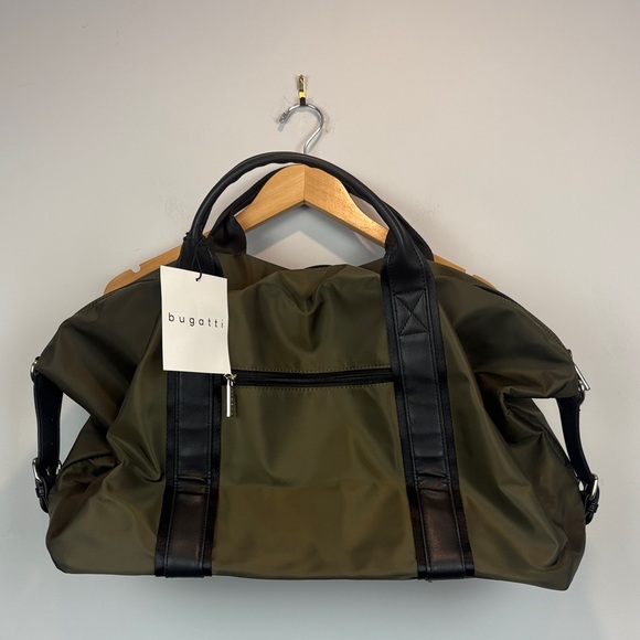 Bugatti Men's Olive and Black Duffel Bag - Picture 2 of 9